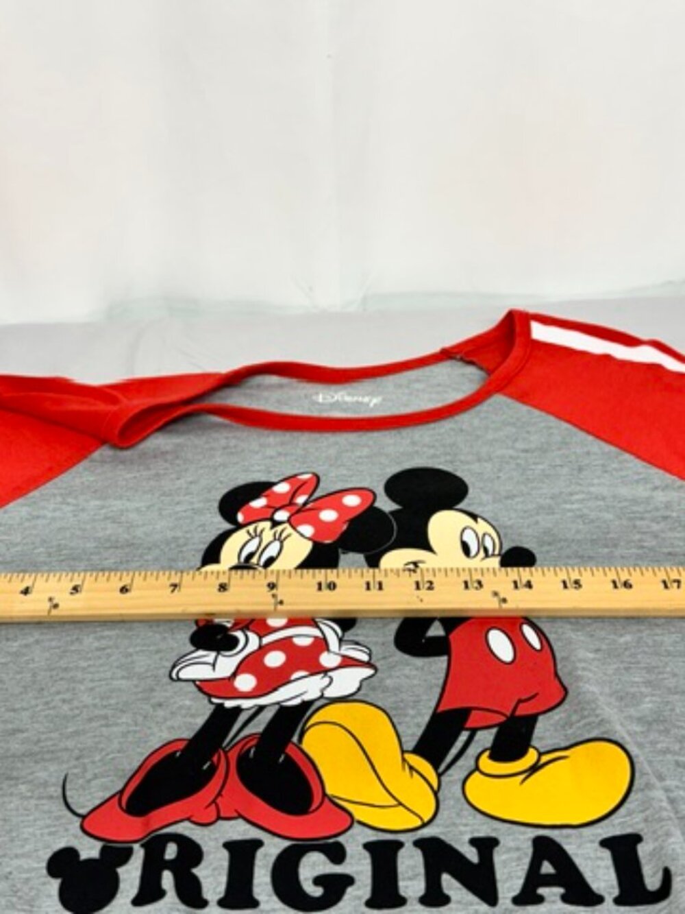 Women’s Disney Mickey Mouse and Minnie Mouse Baseball Tee.  ¾ length sleeves, si - Picture 4 of 7